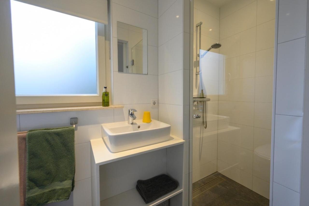 B&B Witvliet, Kamers En Studio Met Heerlijk Ontbijt ! Zoutelande Luaran gambar