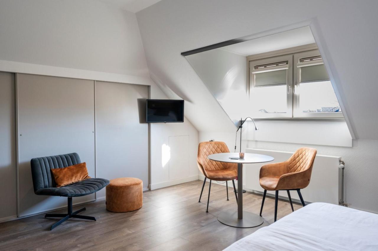 B&B Witvliet, Kamers En Studio Met Heerlijk Ontbijt ! Zoutelande Luaran gambar