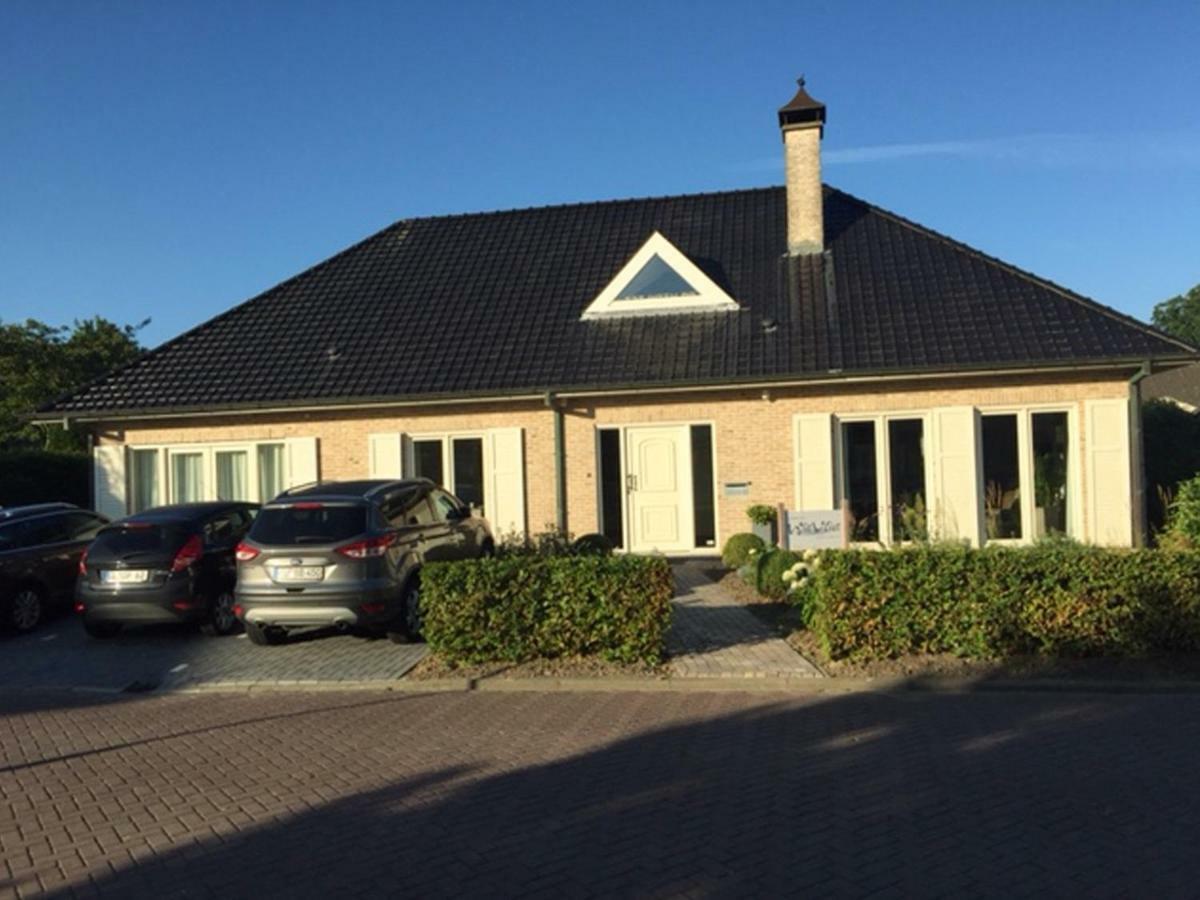 B&B Witvliet, Kamers En Studio Met Heerlijk Ontbijt ! Zoutelande Luaran gambar
